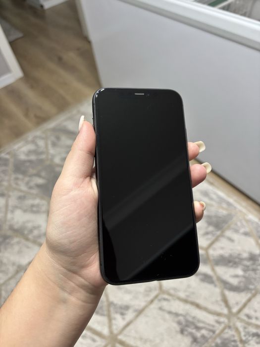 Айфон 11 продается чистый