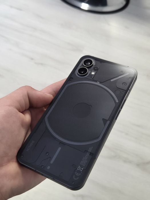 Vând/Schimb Nothing Phone 1