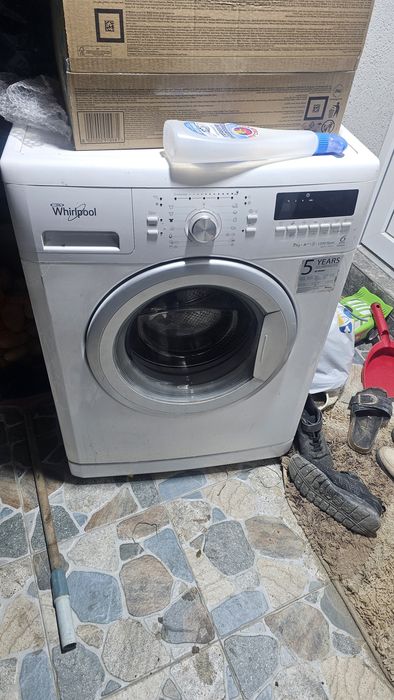 Masina de spalat si frigider pentru piese 300leiambele