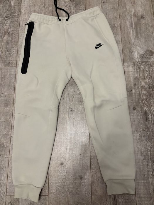 Tech fleece долнище размер L