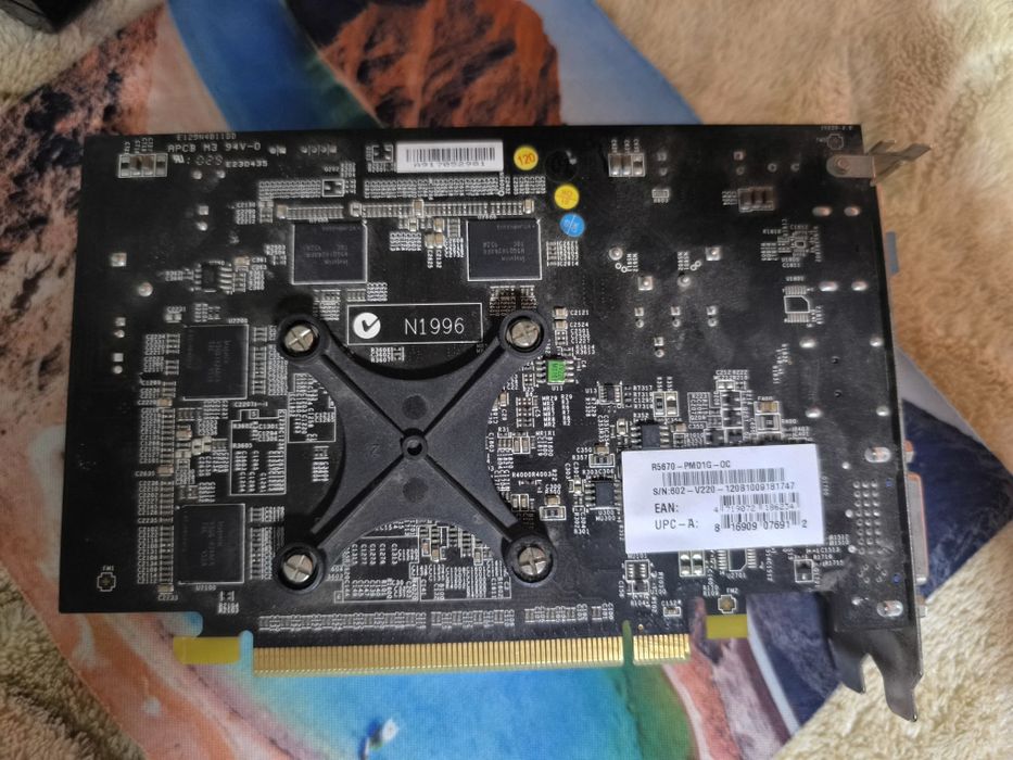 Продам видеокарту MSI RADEON R5670 на 1 gb
