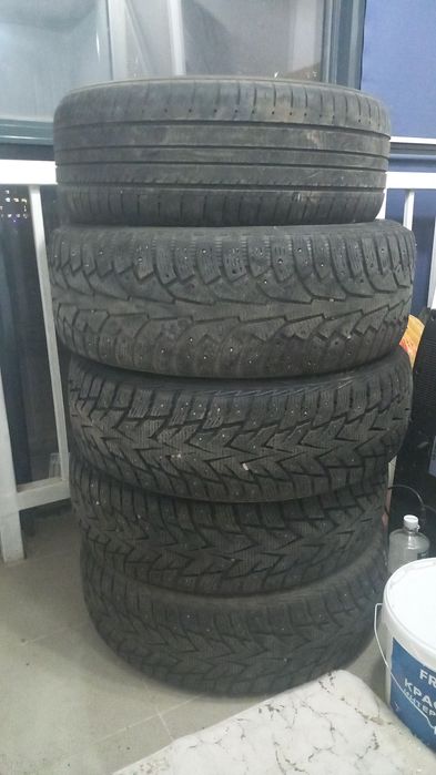 Продам зимние резину р18