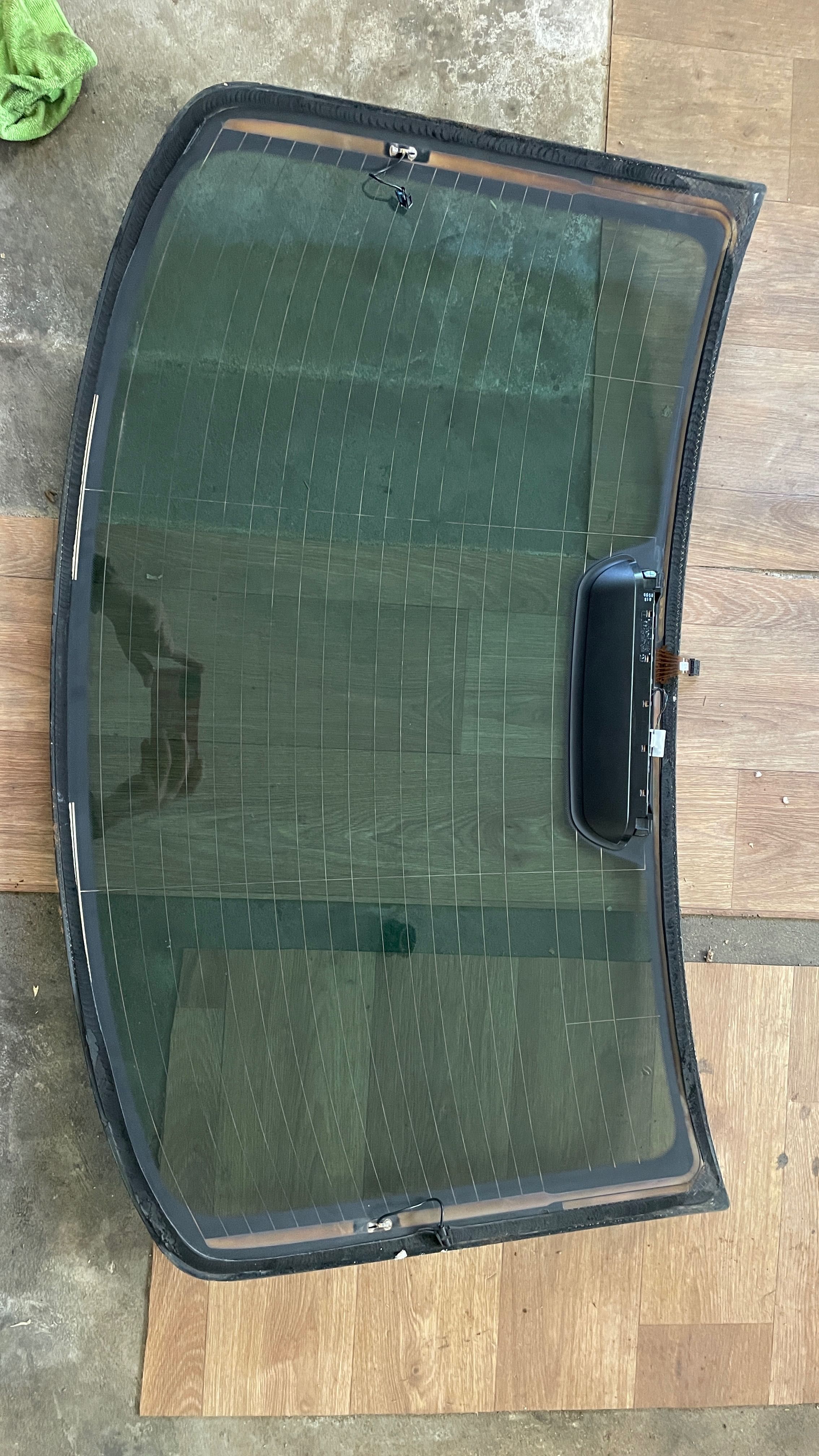 Задно стъкло с подгрев за Бмв/Bmw e90