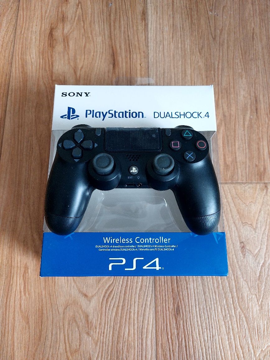 Продам Dualshock 4