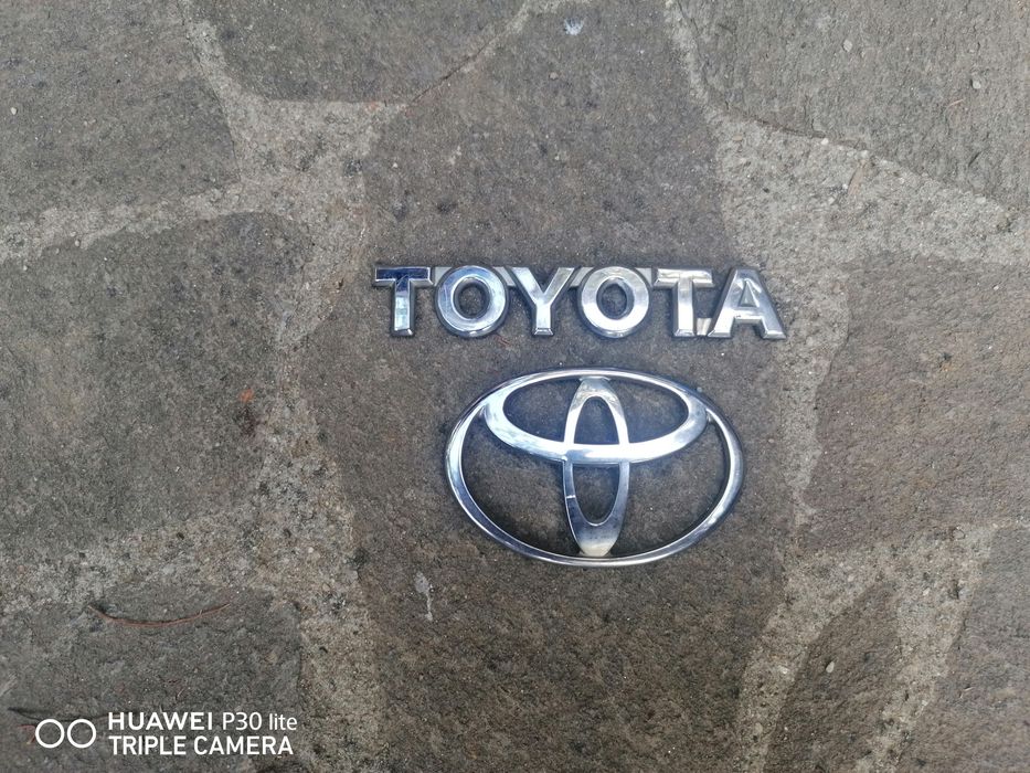 Toyota avensis 2.0 d4d 2002 комби на части