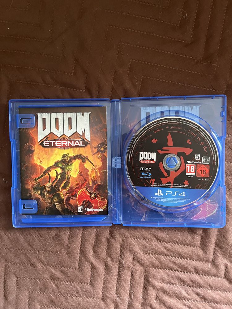 Doom Eternal и Doom за PlayStation 4
