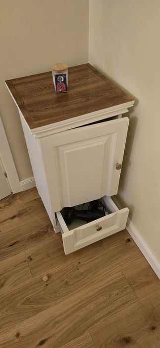 Mobilier Lemn Masiv Biblioteca Corpuri Bucatarie Lavoare