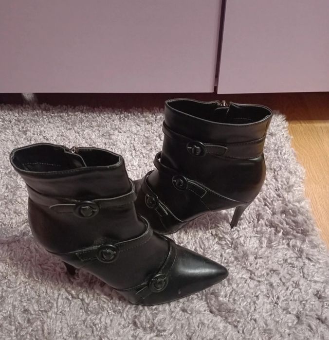 Ghete Prima Donna noi