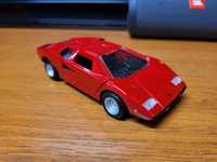 Macheta Lamborghini Countach,  scara 1 36 aprox