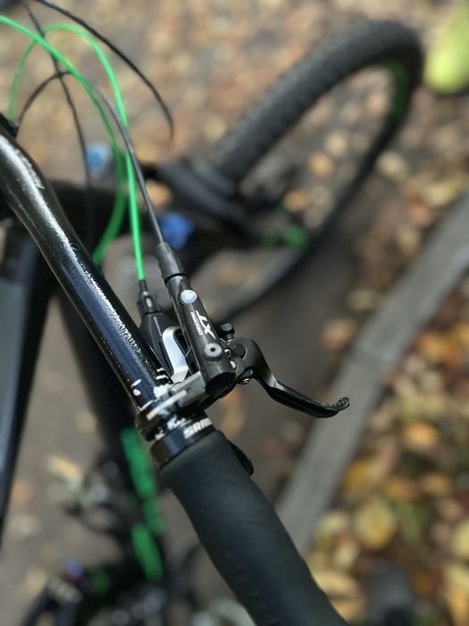 Bicicleta Full Suspension Cube