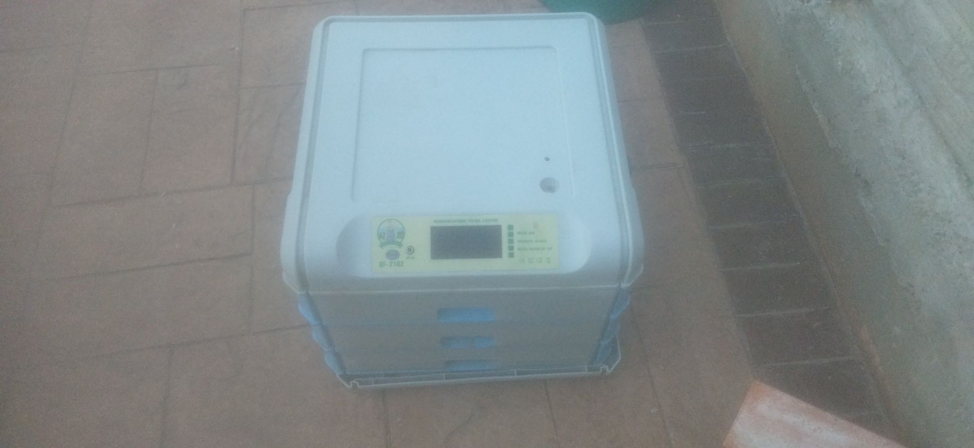 Incubator  Gf 192