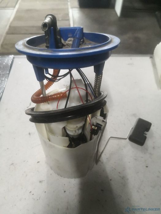 Pompa combustibil VOLKSWAGEN GOLF VII (5G1, BE1)