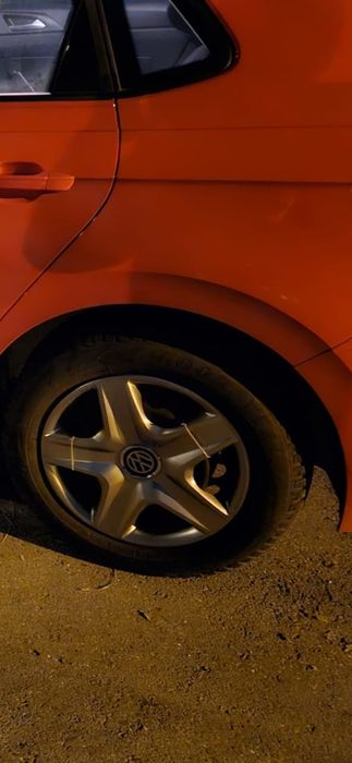 4 jante tabla Sudrad 5.5J x 15 H2 ET 40, VW Polo + capace sigla VW