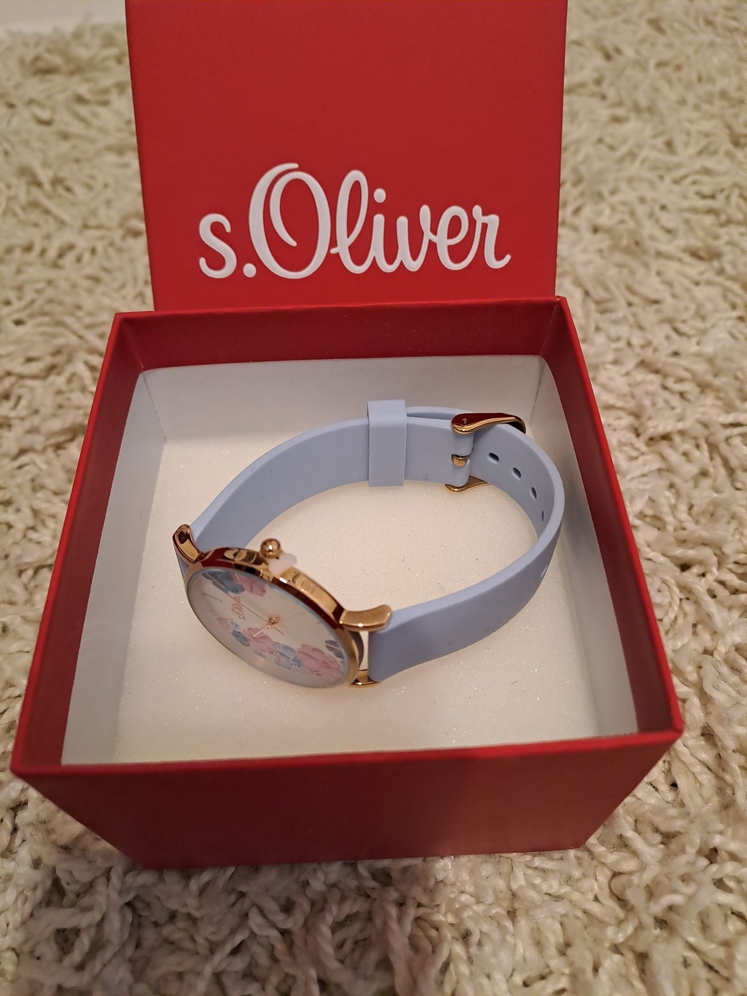 Нов дамски часовник S.Oliver цветен