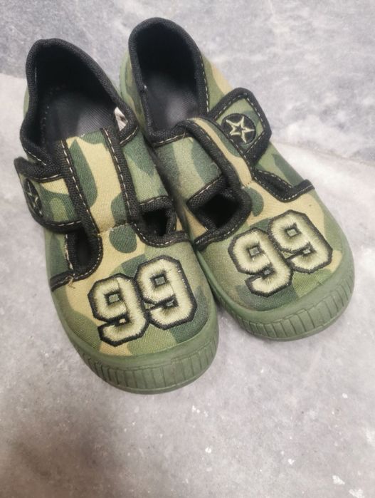 Адидас adidas бели детски обувки кецове маратонки пантофи момче 28 ном