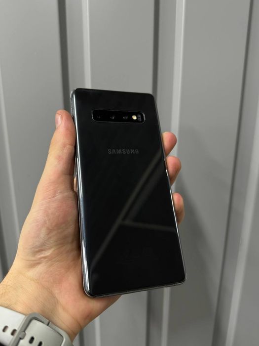 Samsung S10+ 8/512gb