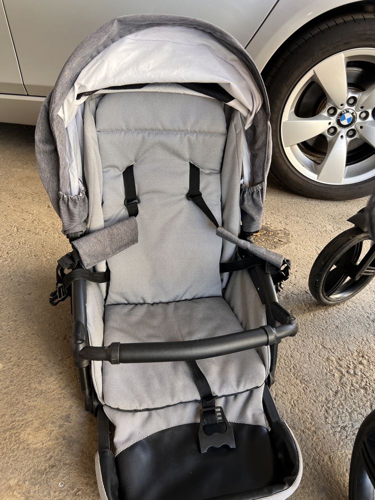 Carucior 3 in 1 Krausman Aterra Gray in state foarte buna.