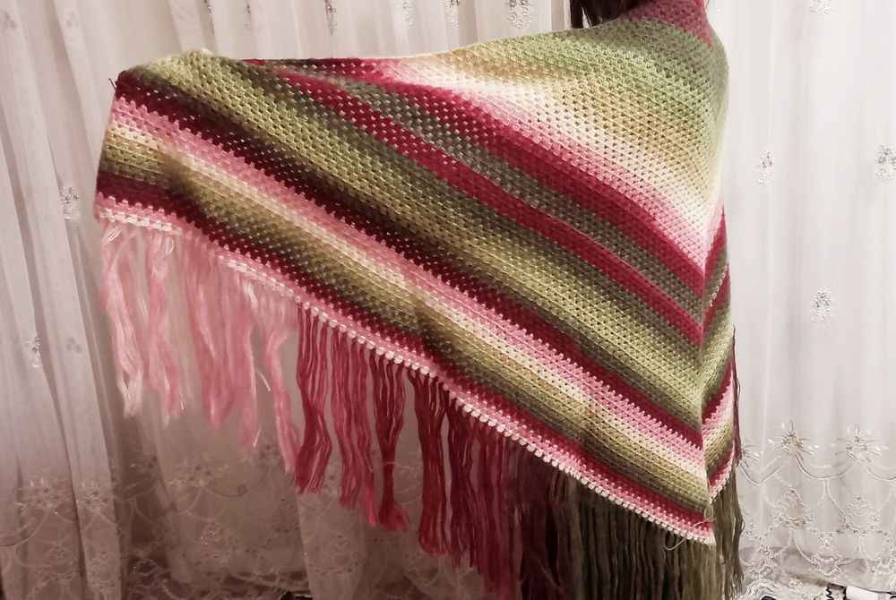 Шаль. Для женщин