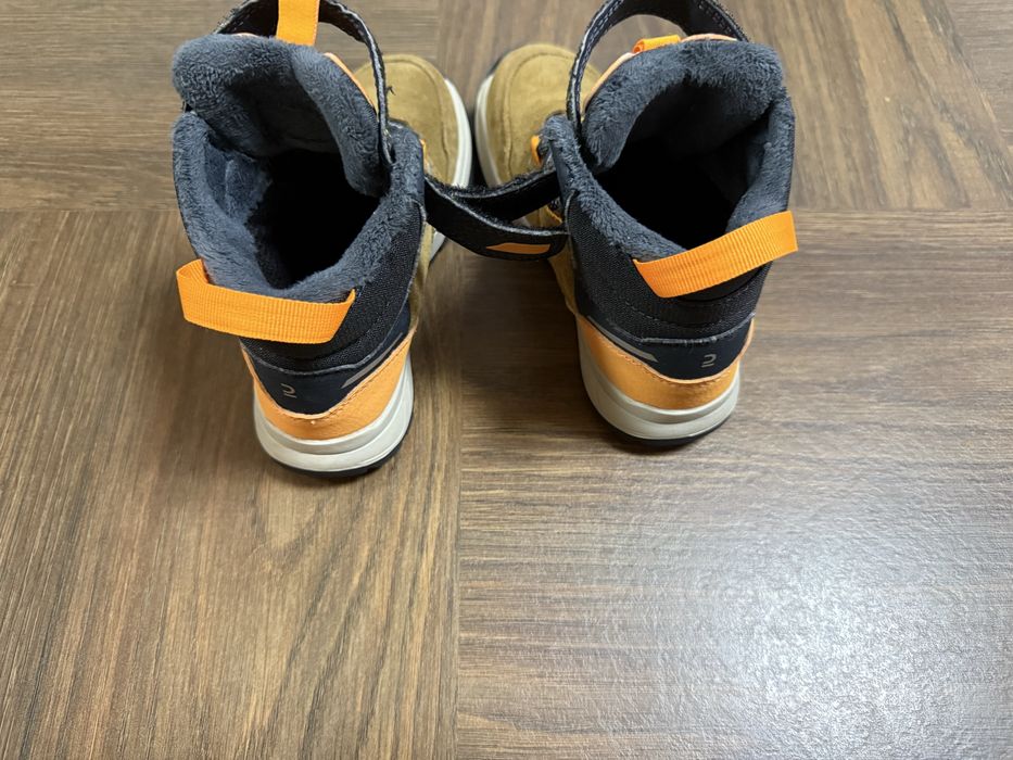 Детски зимни обувки (непромокаеми)