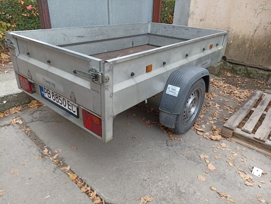 Ремарке самосфално