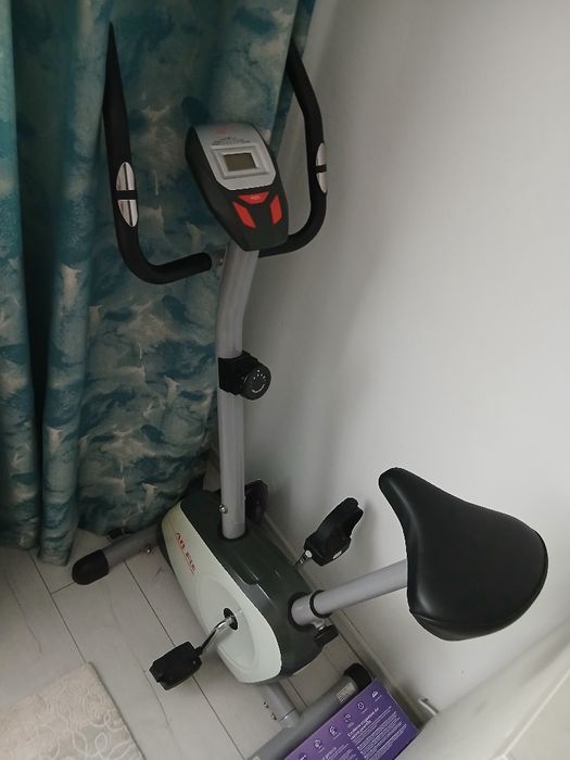 Vânzare  bicicleta  fitness