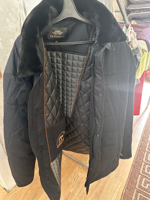 Срочно продается мужской куртка