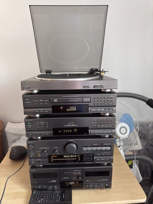 Sony LBT-D607 made in Japan (1992)