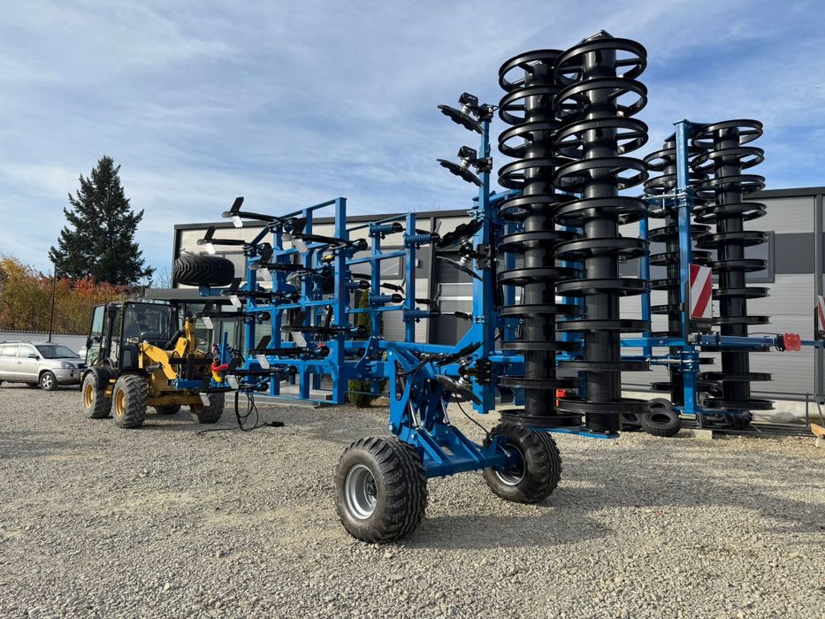 Gruber , Cultivator tractat 4,0-5,0m Marca Agripol