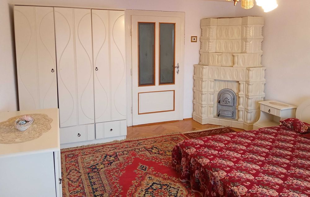 Casa cu etaj in Beius