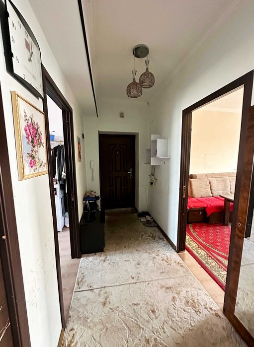 Sergeli 5a 3 xonali kvartira sotiladi 3/4/7