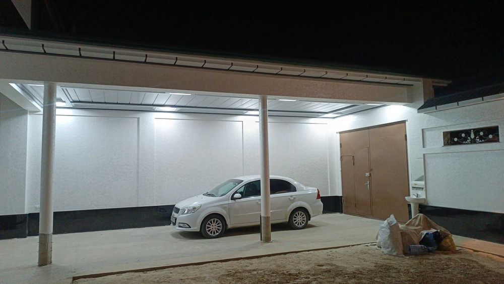 Shayxontohurda 3qavatli uy sotiladi 2.7sotix, yangi remont, keng fasad