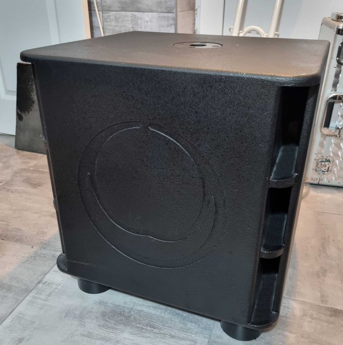Subwoofer activ Turbosound Milan M15B