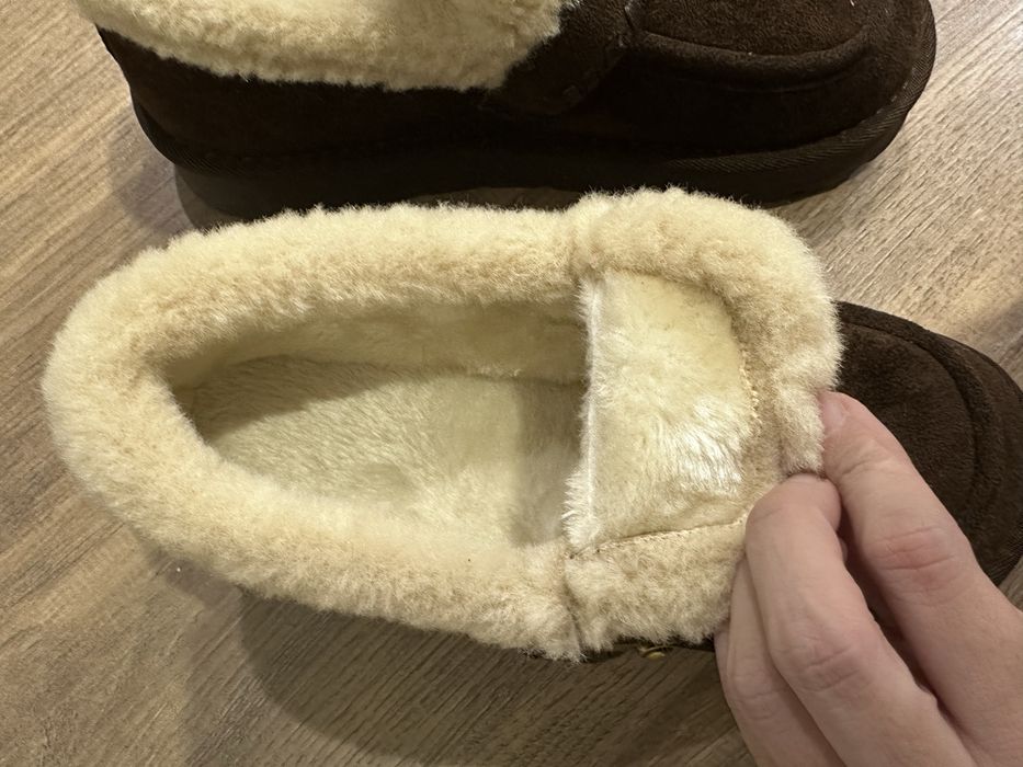 Теплые ботинки на зиму новые