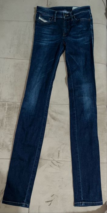 Blugi skinny cu talie inalta