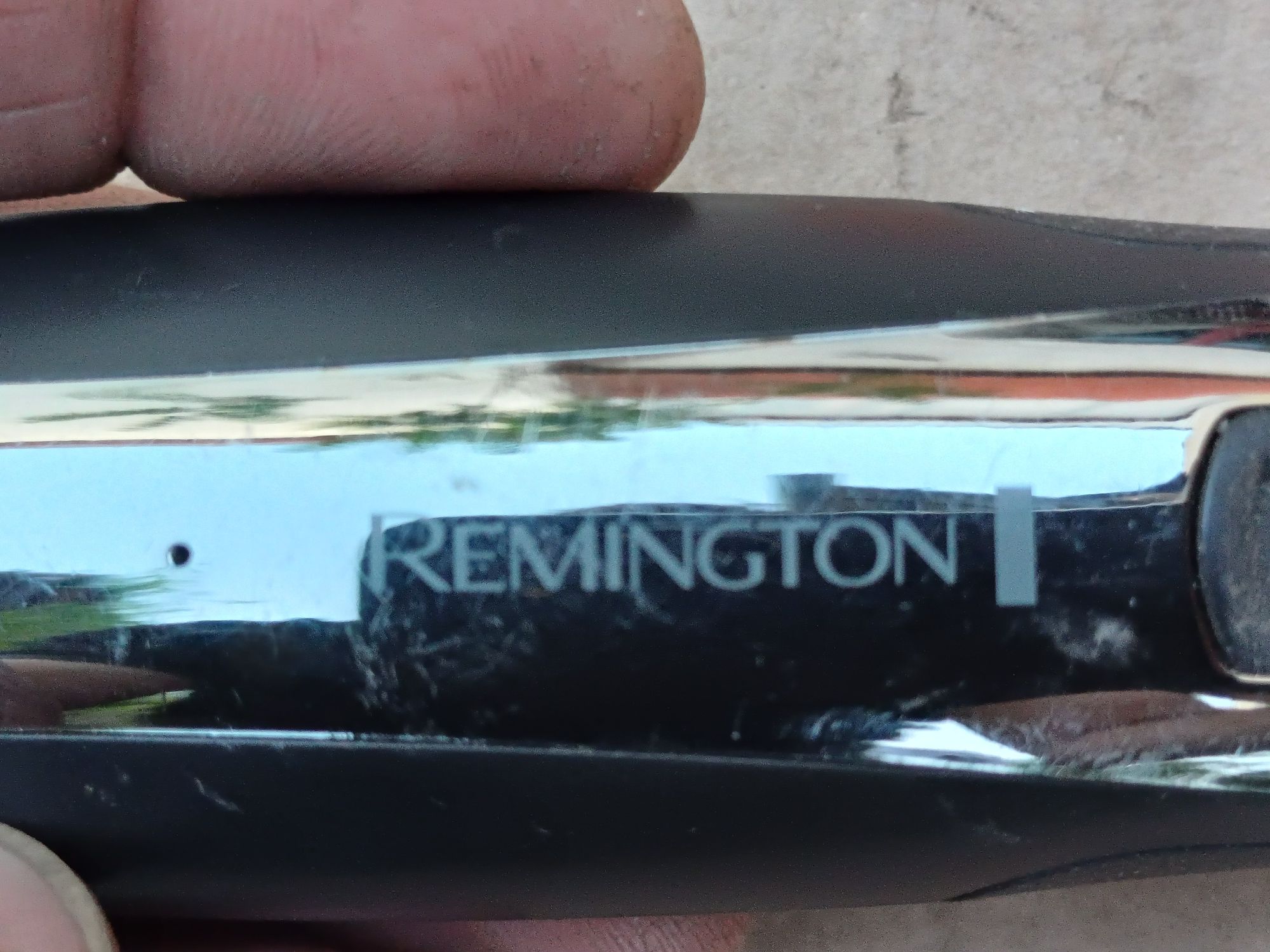 Corp aparat tuns Remington cu acumulator nou
