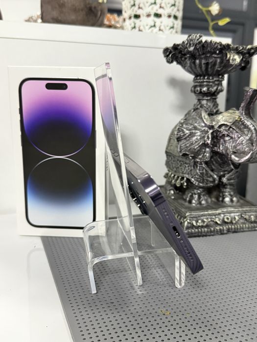 Vand iphone 14 pro de 256 gb impecabil