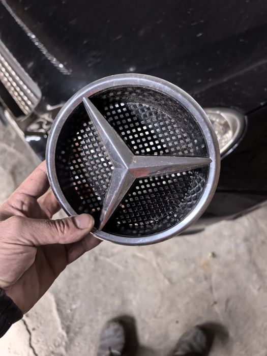 Емблема мерцедес