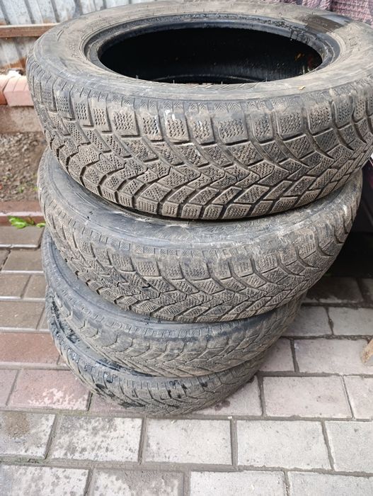 Продам шины для легковых автомобилей