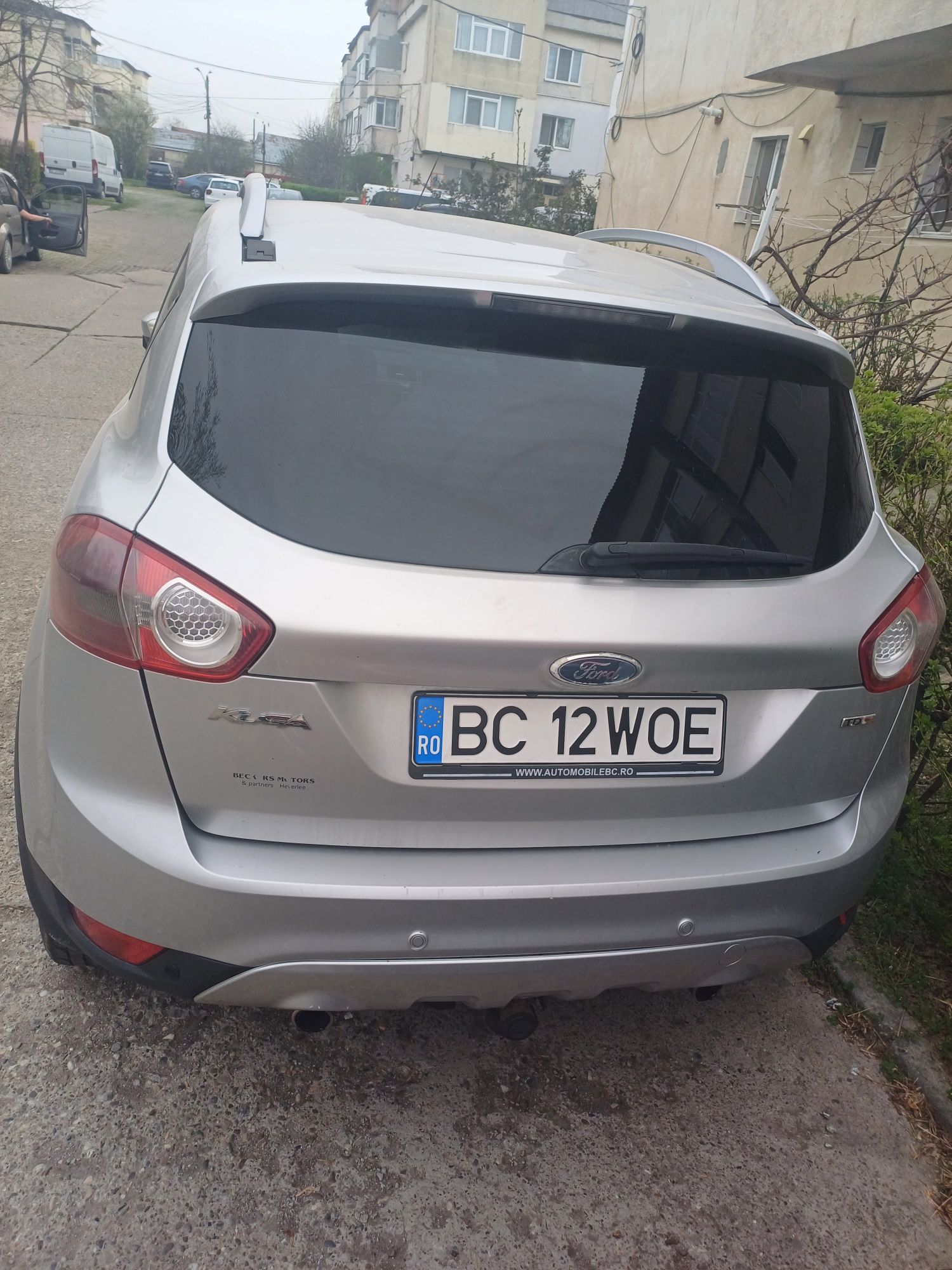 Vand Ford kuga 2010