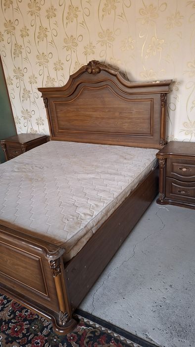 Спальная мебель. Кровать