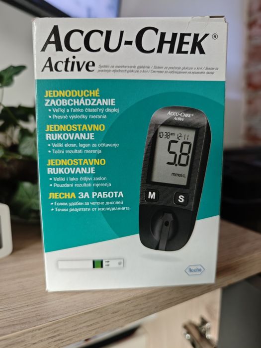 Глюкомер Accu Chek Active пълен комплект