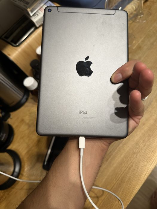 Ipad mini 5 cellular 64gb stare perfecta