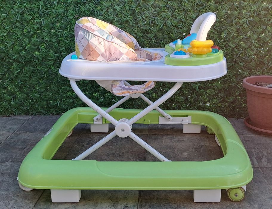 Детска проходилка Chipolino