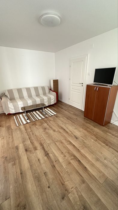 Inchiriez apartament 2 camere ultracentral