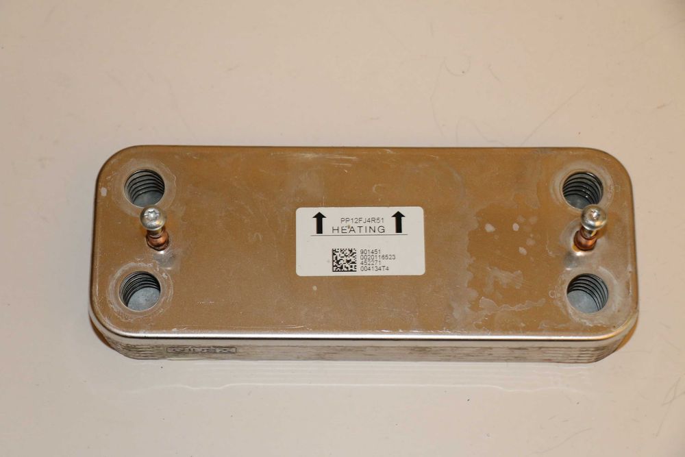 Schimbator de caldura secundar in placi centrala Protherm Lynx 24 kw