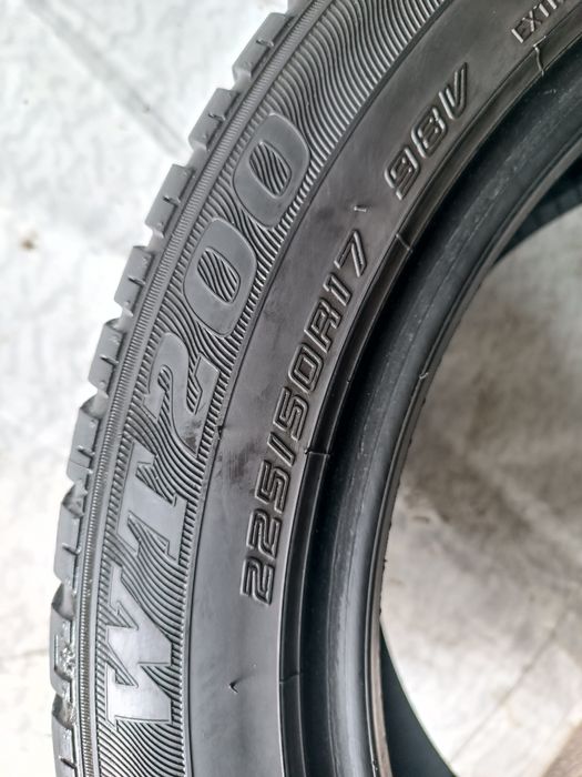 225/50/17 Sumitomo Дот 22