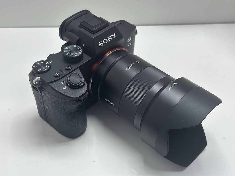 Sony A7 III + обективи