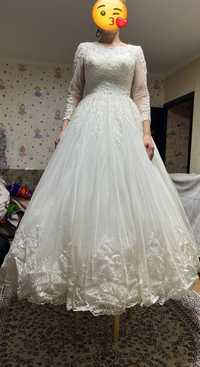 продаётся свадебные платья