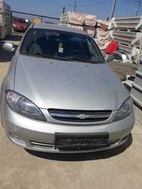 Dezmembrez Chevrolet Lacetti