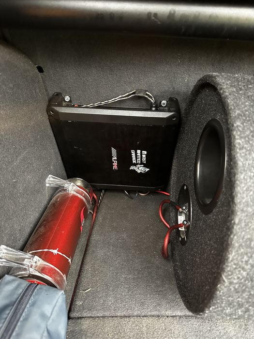 Subwoofer Alpine 1000 W